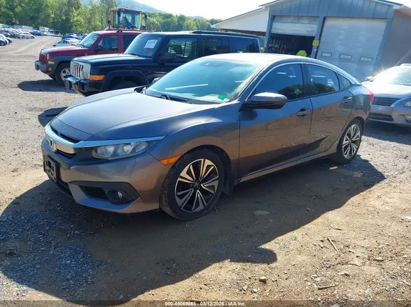 19XFC1F88HE015921 2017 HONDA CIVIC - Image 2