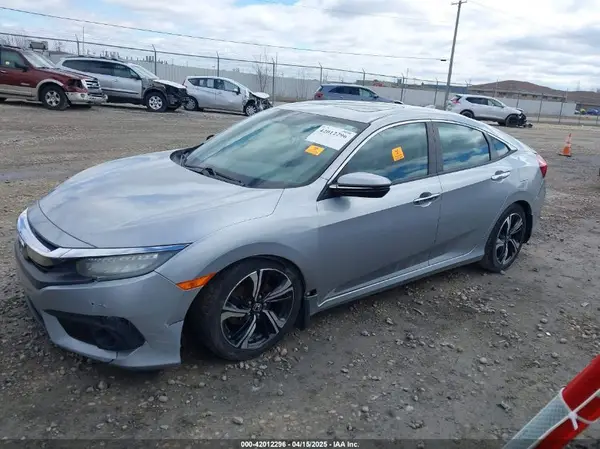 19XFC1F90GE000837 2016 HONDA CIVIC - Image 2