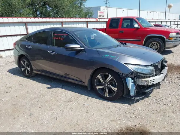 19XFC1F90GE031070 2016 HONDA CIVIC - Image 1