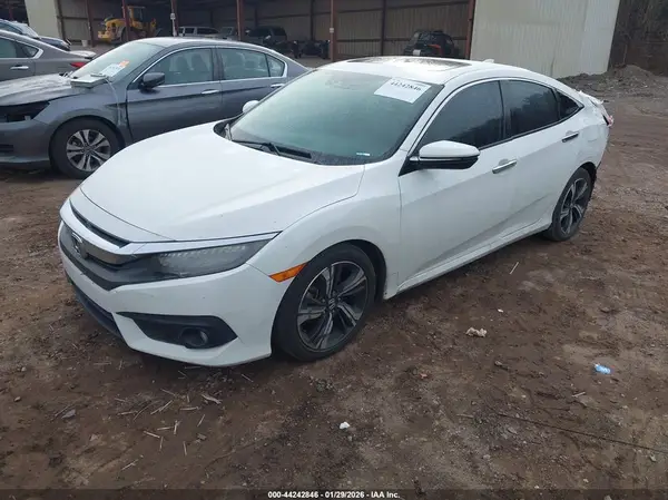 19XFC1F90HE000614 2017 HONDA CIVIC - Image 2