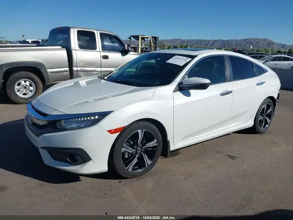 19XFC1F90HE008275 2017 HONDA CIVIC - Image 2