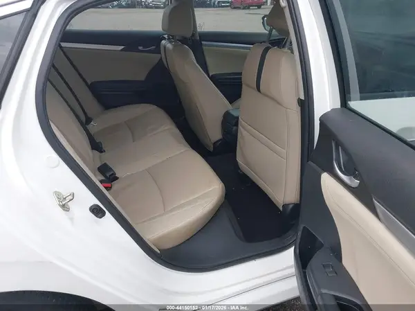 19XFC1F90HE009913 2017 HONDA CIVIC - Image 8