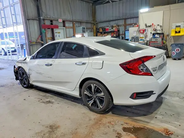 19XFC1F90HE010348 2017 HONDA CIVIC - Image 2