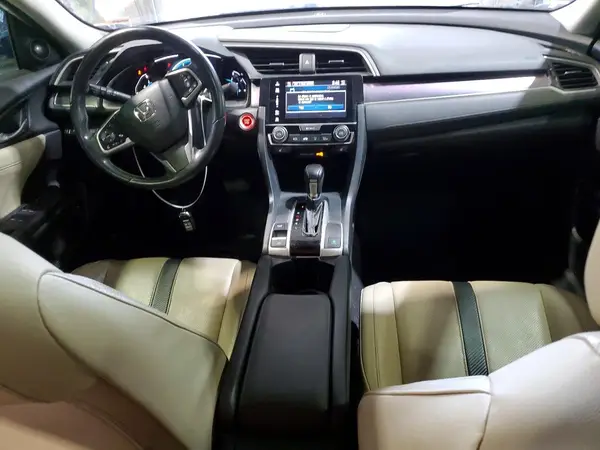 19XFC1F90HE010348 2017 HONDA CIVIC - Image 8