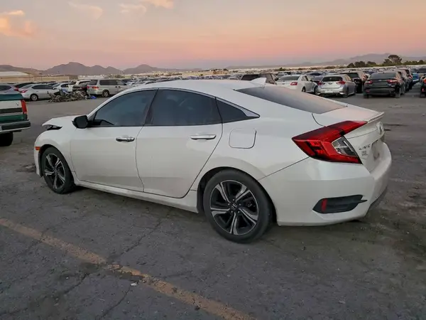 19XFC1F90HE032348 2017 HONDA CIVIC - Image 2