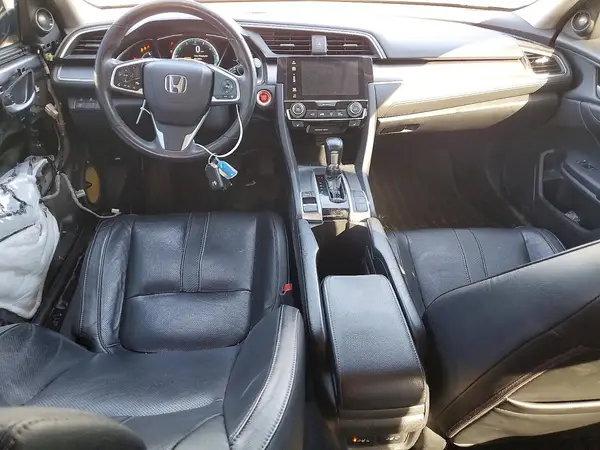 19XFC1F90HE210646 2017 HONDA CIVIC - Image 8