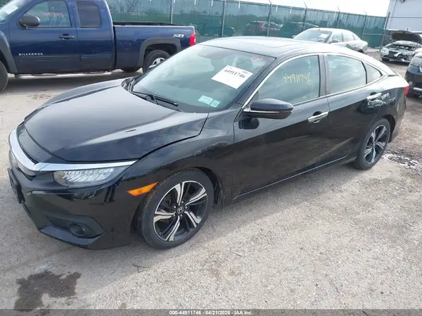 19XFC1F90HE214714 2017 HONDA CIVIC - Image 2