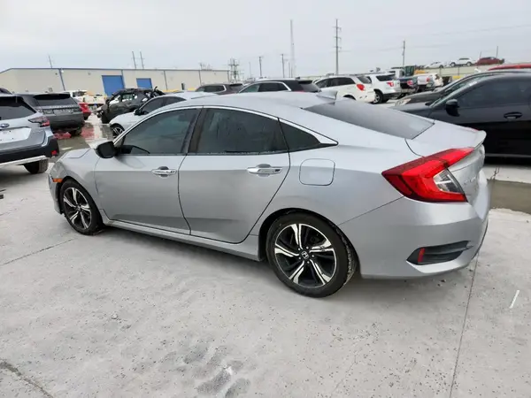 19XFC1F90JE002224 2018 HONDA CIVIC - Image 2