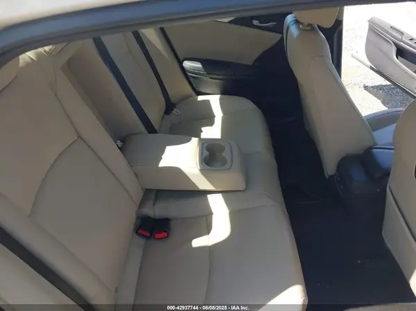 19XFC1F91GE205888 2016 HONDA CIVIC - Image 8