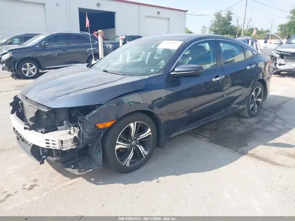 19XFC1F91HE026798 2017 HONDA CIVIC - Image 2