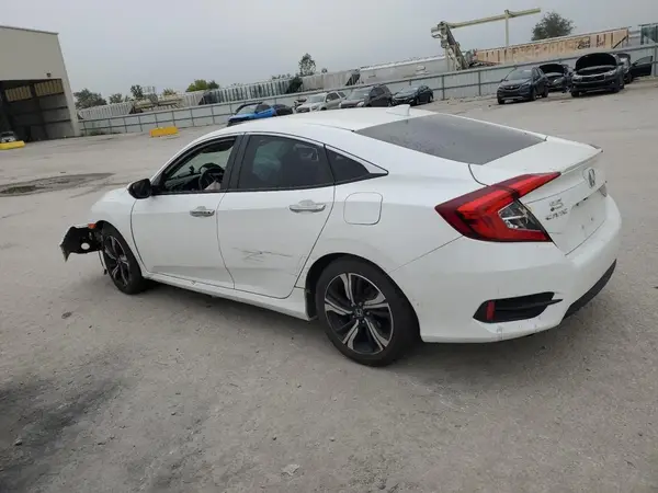 19XFC1F91JE000210 2018 HONDA CIVIC - Image 2