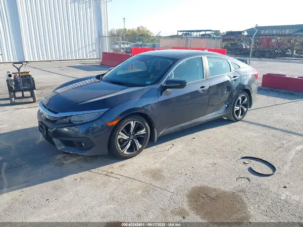 19XFC1F92GE011810 2016 HONDA CIVIC - Image 2