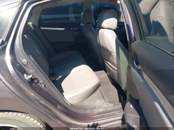 19XFC1F92GE020426 2016 HONDA CIVIC - Image 8