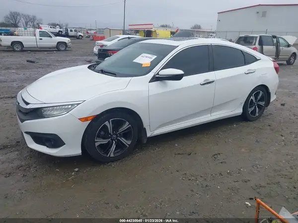 19XFC1F92GE037162 2016 HONDA CIVIC - Image 2