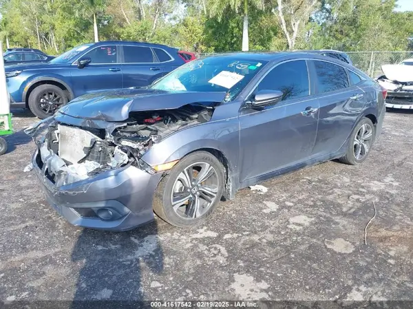 19XFC1F92HE020072 2017 HONDA CIVIC - Image 2
