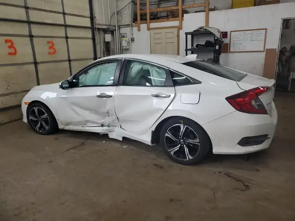 19XFC1F93GE003327 2016 HONDA CIVIC - Image 2