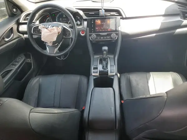 19XFC1F93HE008951 2017 HONDA CIVIC - Image 8