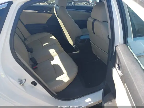 19XFC1F93HE027368 2017 HONDA CIVIC - Image 8