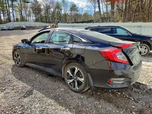 19XFC1F93HE209877 2017 HONDA CIVIC - Image 2