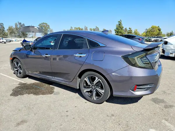 19XFC1F93HE213203 2017 HONDA CIVIC - Image 2