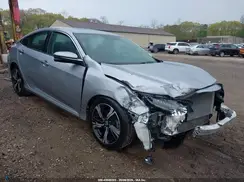 19XFC1F93JE200201 2018 HONDA CIVIC