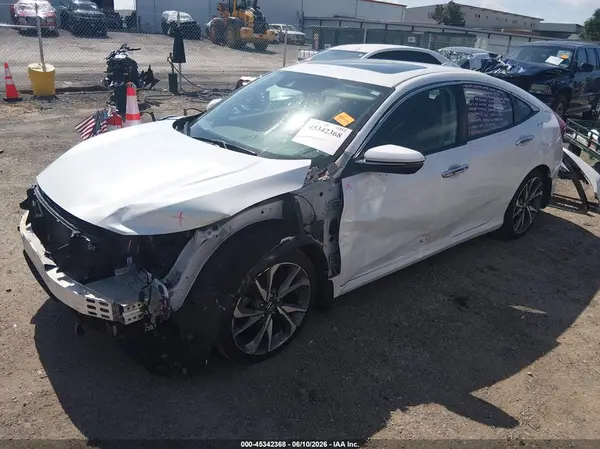 19XFC1F93KE000694 2019 HONDA CIVIC - Image 2