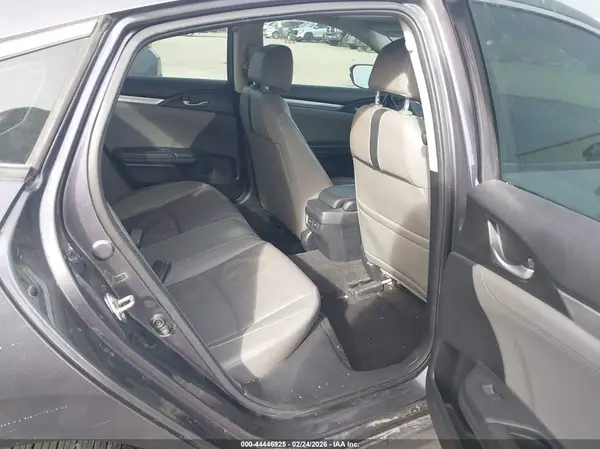 19XFC1F94GE006981 2016 HONDA CIVIC - Image 8
