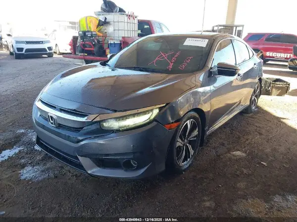 19XFC1F94GE021562 2016 HONDA CIVIC - Image 2