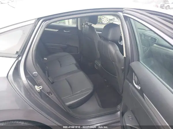 19XFC1F94HE000437 2017 HONDA CIVIC - Image 8