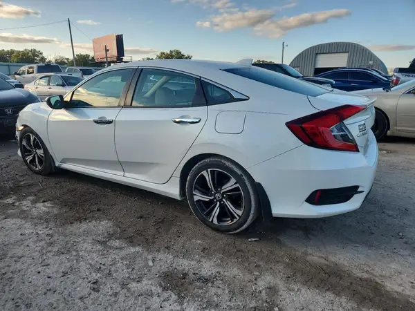 19XFC1F94JE000220 2018 HONDA CIVIC - Image 2
