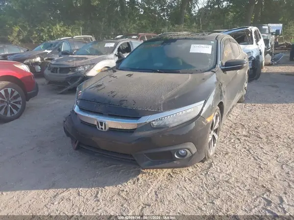 19XFC1F95HE010135 2017 HONDA CIVIC - Image 2