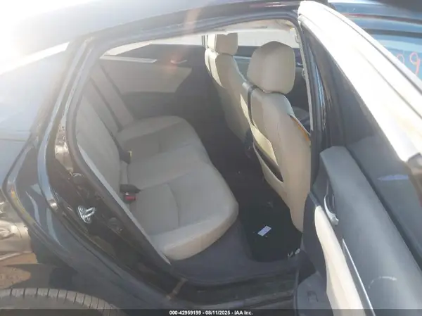 19XFC1F95HE010135 2017 HONDA CIVIC - Image 8