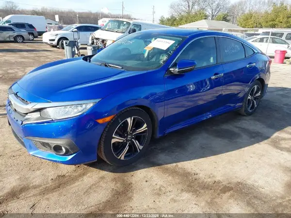 19XFC1F95HE020843 2017 HONDA CIVIC - Image 2