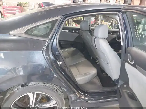 19XFC1F95HE032863 2017 HONDA CIVIC - Image 8