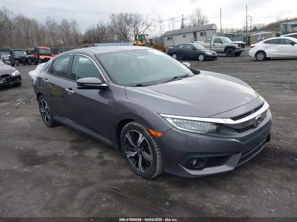 19XFC1F95HE203613 2017 HONDA CIVIC - Image 1