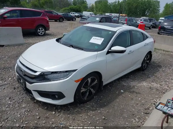19XFC1F95HEO12483 2017 HONDA CIVIC - Image 2