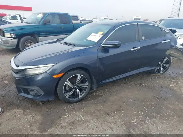 19XFC1F96GE011924 2016 HONDA CIVIC - Image 2