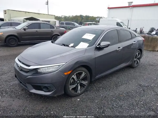 19XFC1F96GE031106 2016 HONDA CIVIC - Image 2