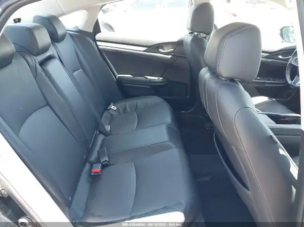 19XFC1F96GE216630 2016 HONDA CIVIC - Image 8