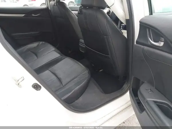 19XFC1F96HE004960 2017 HONDA CIVIC - Image 8