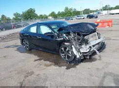 19XFC1F96HE010323 2017 HONDA CIVIC