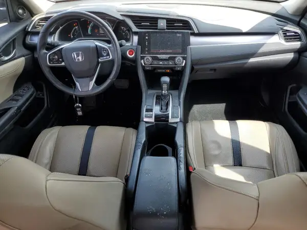 19XFC1F96HE030457 2017 HONDA CIVIC - Image 8