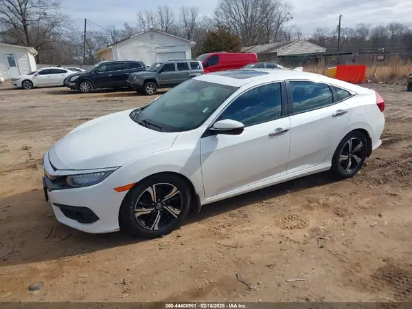 19XFC1F96HE031317 2017 HONDA CIVIC - Image 2