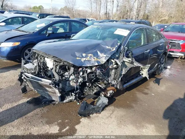19XFC1F96HE201367 2017 HONDA CIVIC - Image 2