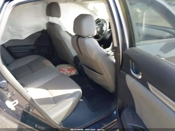 19XFC1F97GE010605 2016 HONDA CIVIC - Image 8