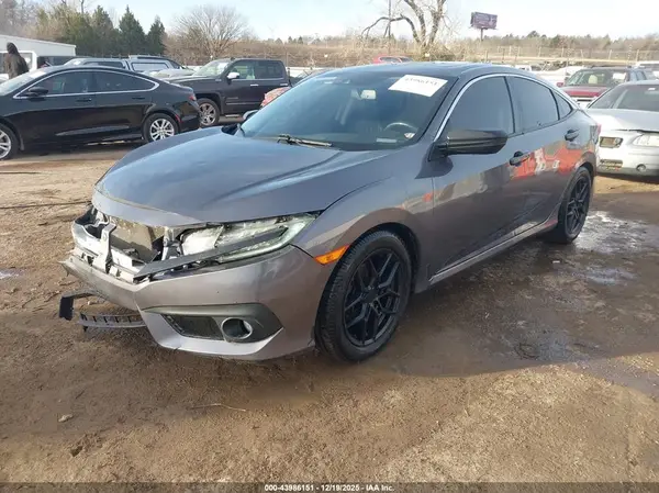19XFC1F97GE032751 2016 HONDA CIVIC - Image 2