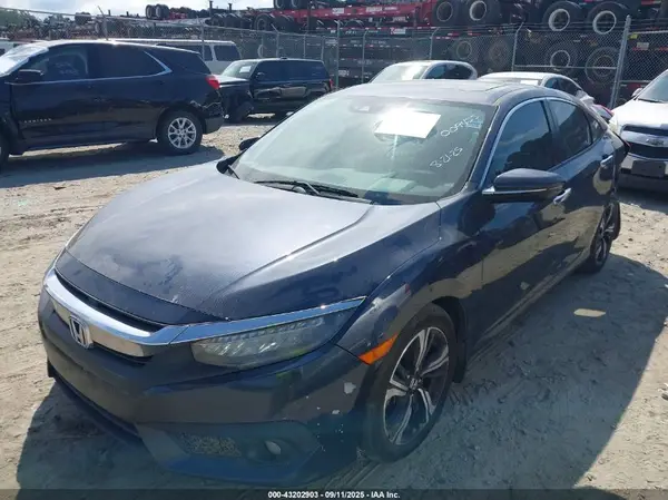 19XFC1F97HE009455 2017 HONDA CIVIC - Image 2