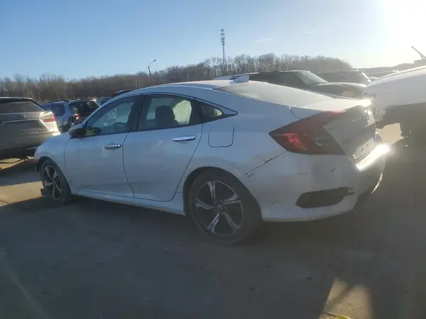 19XFC1F97HE019404 2017 HONDA CIVIC - Image 2