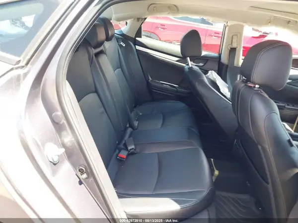 19XFC1F97HE031164 2017 HONDA CIVIC - Image 8