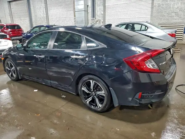 19XFC1F97JE001426 2018 HONDA CIVIC - Image 2